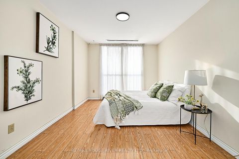 Photo 33 at 401 - 337 Simcoe Street, O'Neill, Oshawa