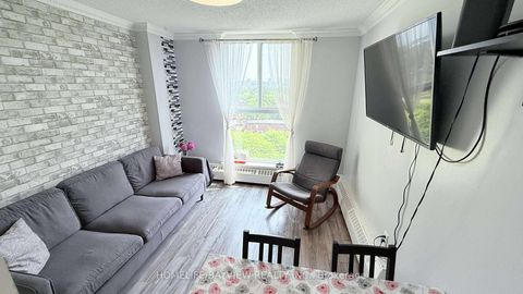 Photo 6 at 909 - 4645 Jane Street, Black Creek, Toronto