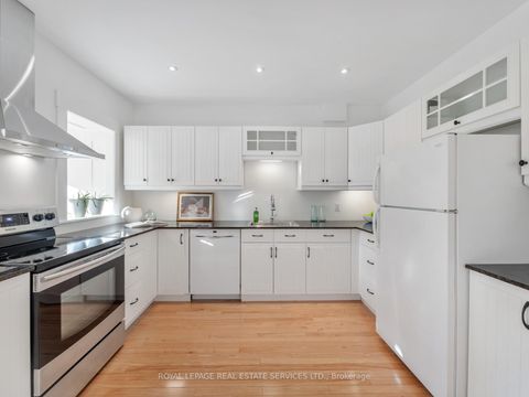 Photo 10 at 574 St Clarens Avenue, Junction, Toronto