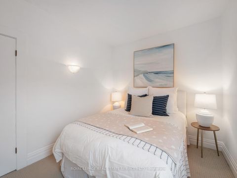 Photo 27 at 574 St Clarens Avenue, Junction, Toronto