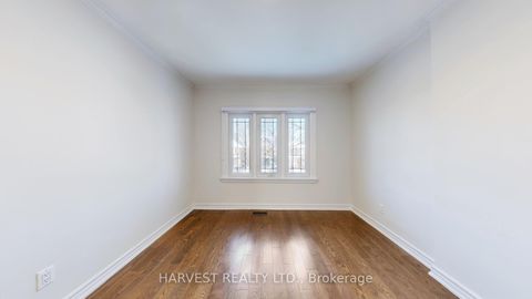 Photo 24 at 49 Chudleigh Avenue, Lawrence Park South, Toronto