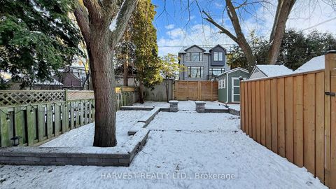 Photo 36 at 49 Chudleigh Avenue, Lawrence Park South, Toronto