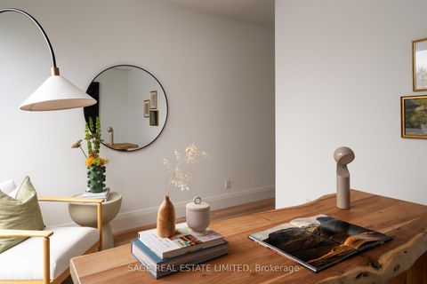 Photo 1 at 110B Palmerston Avenue, Bellwoods, Toronto