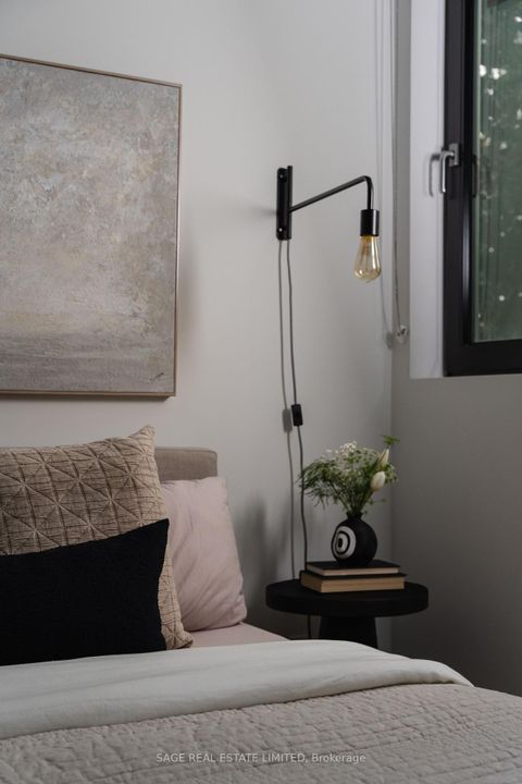 Photo 17 at 110B Palmerston Avenue, Bellwoods, Toronto