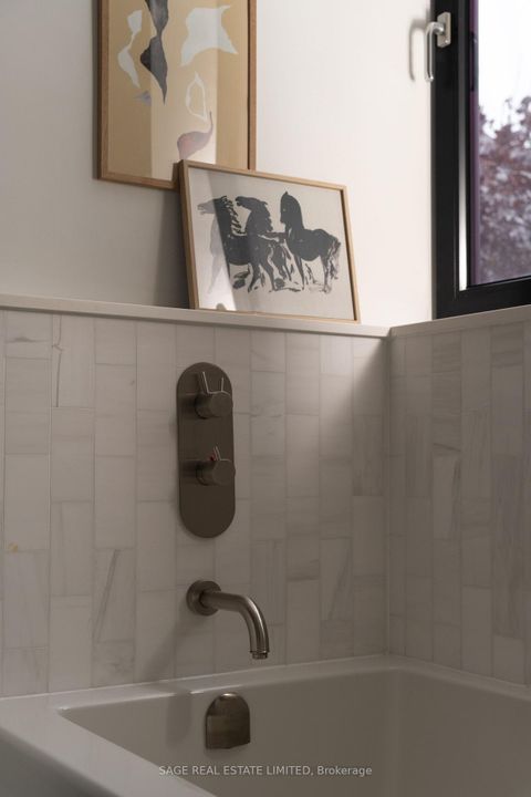 Photo 28 at 110B Palmerston Avenue, Bellwoods, Toronto