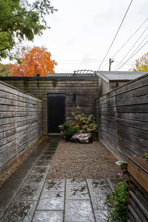 Photo 44 at 110B Palmerston Avenue, Bellwoods, Toronto