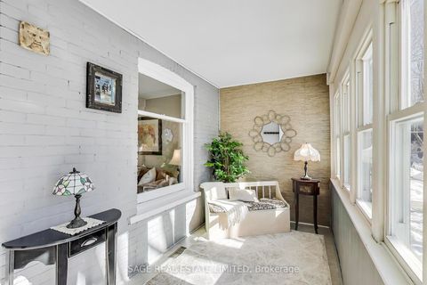 Photo 1 at 28 Aldwych Avenue, East York, Toronto