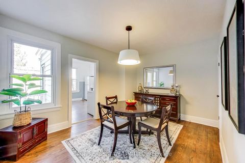 Photo 5 at 28 Aldwych Avenue, East York, Toronto