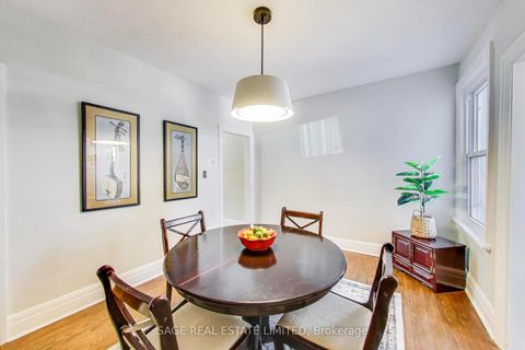 Photo 7 at 28 Aldwych Avenue, East York, Toronto