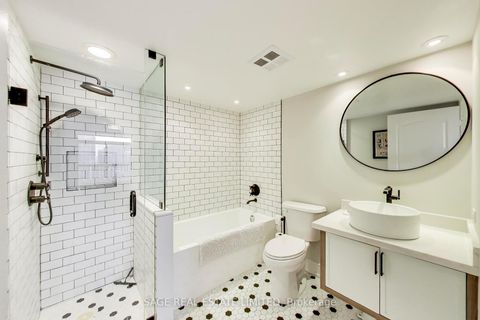 Photo 18 at 2105 - 5418 Yonge Street, Willowdale West, Toronto