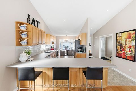 Photo 25 at 3 Birch Tree Lane, Bowmanville, Clarington