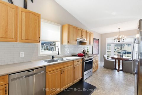 Photo 27 at 3 Birch Tree Lane, Bowmanville, Clarington