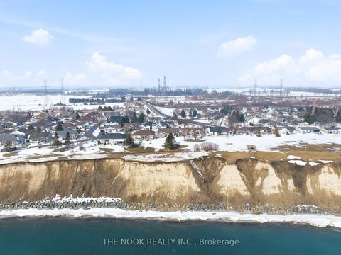 Photo 41 at 3 Birch Tree Lane, Bowmanville, Clarington