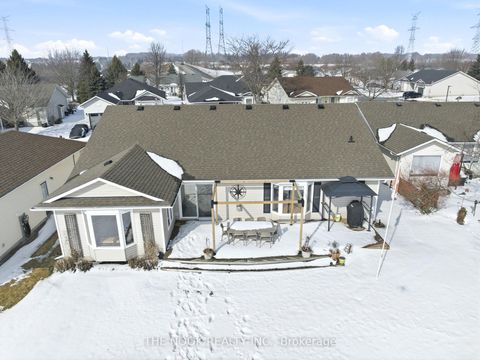 Photo 42 at 3 Birch Tree Lane, Bowmanville, Clarington