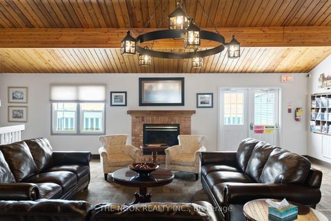 Photo 43 at 3 Birch Tree Lane, Bowmanville, Clarington