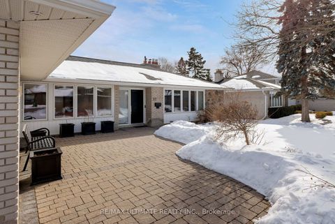 Photo 2 at 27 Ravensbourne Crescent, Rosethorn, Toronto