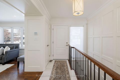 Photo 4 at 27 Ravensbourne Crescent, Rosethorn, Toronto