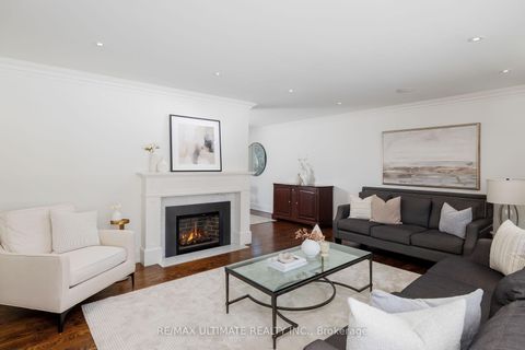 Photo 11 at 27 Ravensbourne Crescent, Rosethorn, Toronto