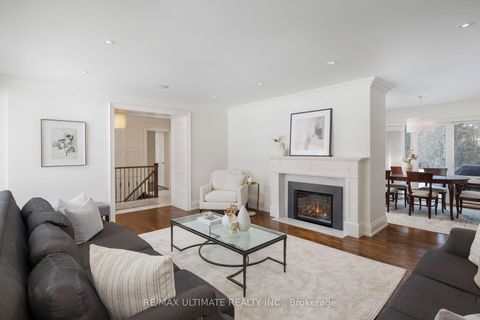 Photo 12 at 27 Ravensbourne Crescent, Rosethorn, Toronto