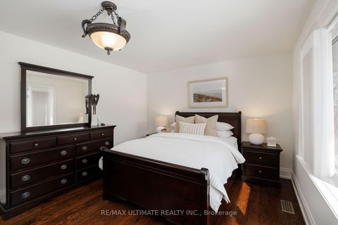 Photo 22 at 27 Ravensbourne Crescent, Rosethorn, Toronto