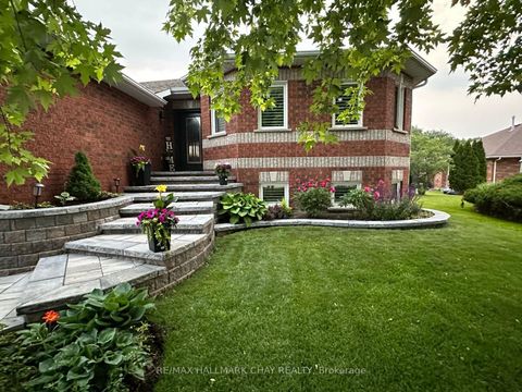 Photo 1 at 37 Brookfield Crescent, Bayshore, Barrie