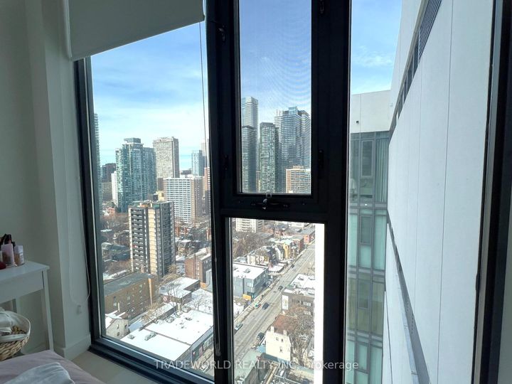 Photo 5 at 2204 - 81 Wellesley Street E, Yonge Corridor, Toronto