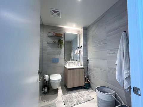 Photo 6 at 2204 - 81 Wellesley Street E, Yonge Corridor, Toronto