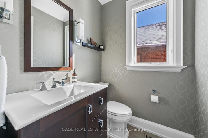 Photo 5 at 925 Royal York Road, Queensway, Toronto