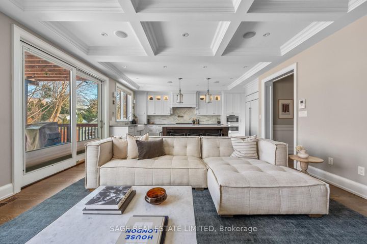 Photo 11 at 925 Royal York Road, Queensway, Toronto