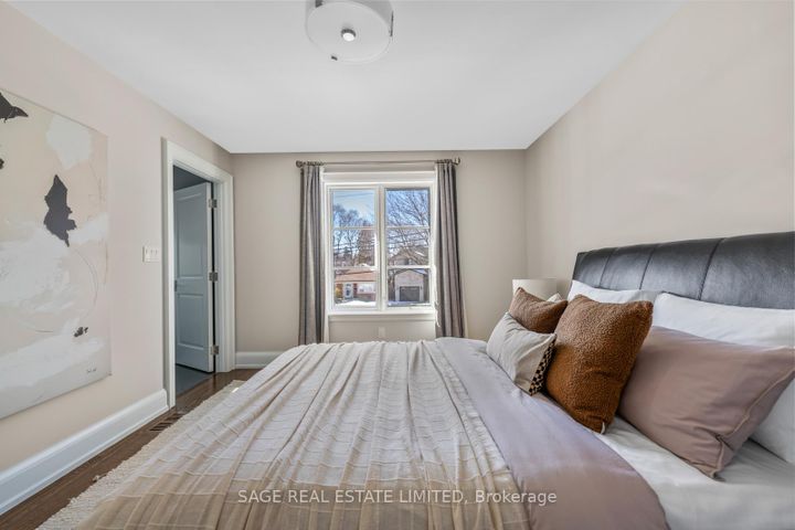 Photo 29 at 925 Royal York Road, Queensway, Toronto