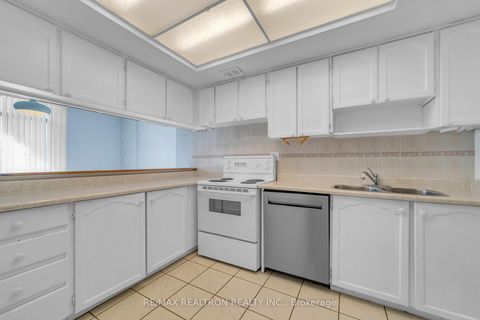 Photo 12 at 102 - 1201 Steeles Avenue W, Branson, Toronto