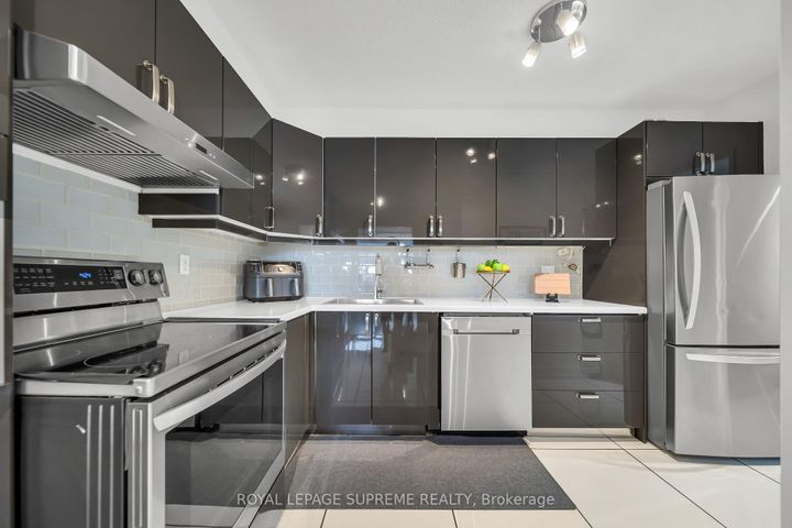 Photo 35 at 910 - 75 Emmett Avenue, Mount Dennis, Toronto