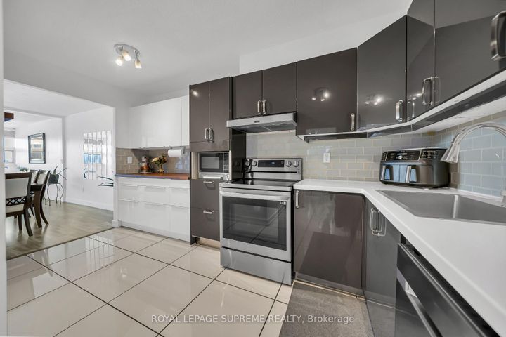 Photo 37 at 910 - 75 Emmett Avenue, Mount Dennis, Toronto