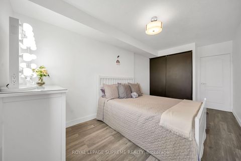 Photo 15 at 910 - 75 Emmett Avenue, Mount Dennis, Toronto