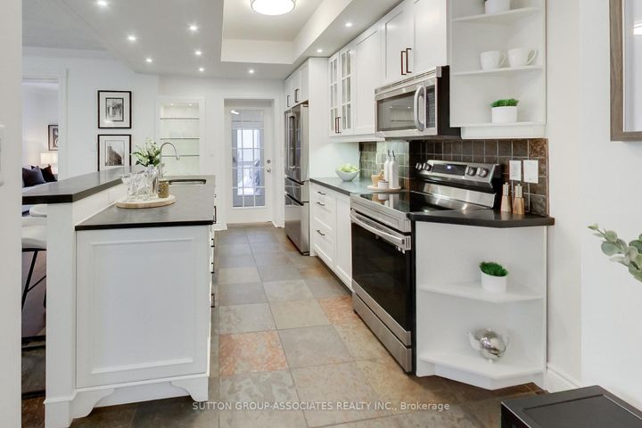 Photo 15 at 116 Maplewood Avenue, Cedarvale, Toronto