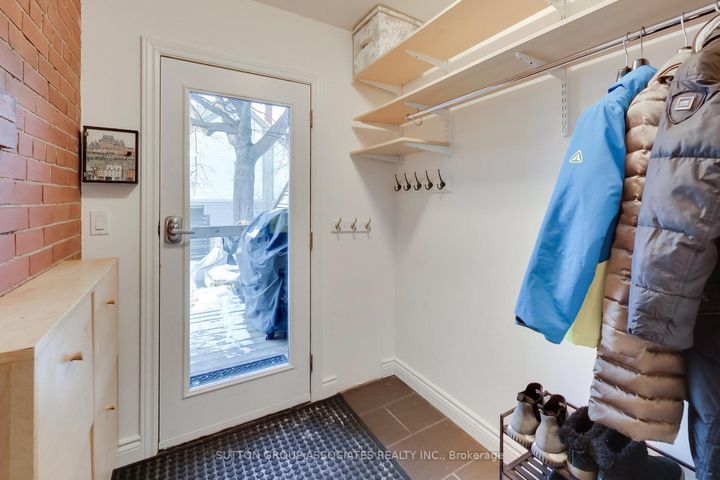 Photo 18 at 116 Maplewood Avenue, Cedarvale, Toronto