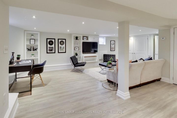 Photo 35 at 116 Maplewood Avenue, Cedarvale, Toronto