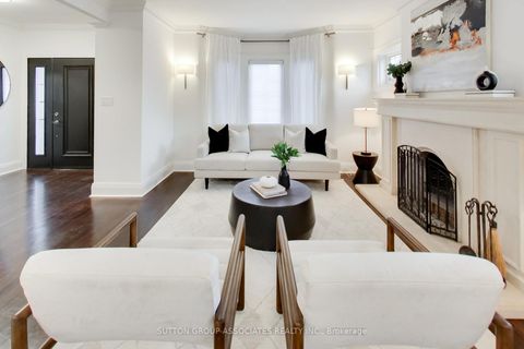 Photo 3 at 116 Maplewood Avenue, Cedarvale, Toronto