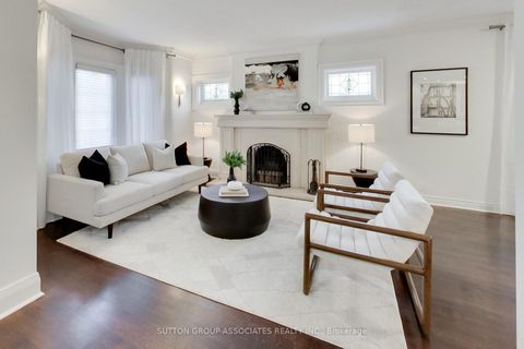 Photo 6 at 116 Maplewood Avenue, Cedarvale, Toronto