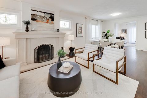 Photo 7 at 116 Maplewood Avenue, Cedarvale, Toronto