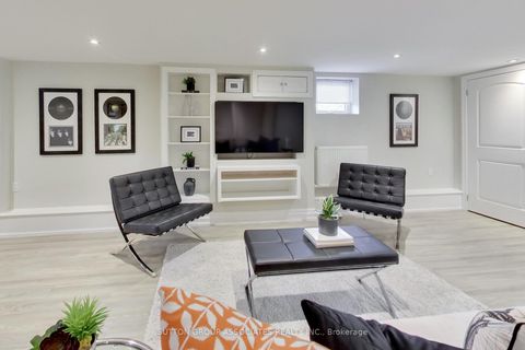 Photo 36 at 116 Maplewood Avenue, Cedarvale, Toronto