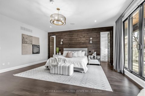 Photo 18 at 41 Invermay Avenue, Clanton Park, Toronto