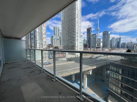 Photo 10 at 911 - 17 Bathurst Street, Waterfront Communities C1, Toronto