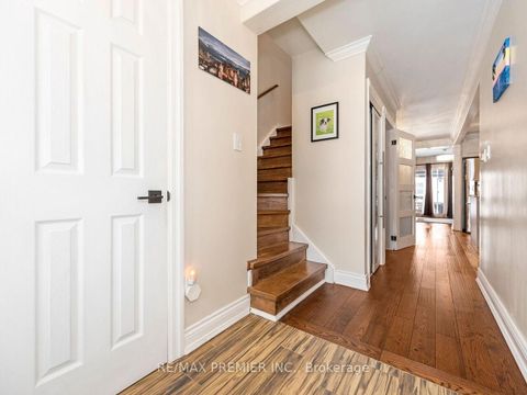 Photo 4 at 86 Agincourt Road, West Woodbridge, Vaughan