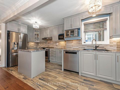 Photo 6 at 86 Agincourt Road, West Woodbridge, Vaughan