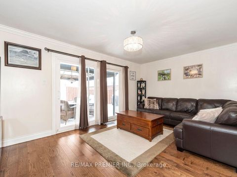 Photo 23 at 86 Agincourt Road, West Woodbridge, Vaughan