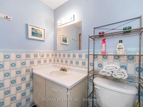 Photo 30 at 86 Agincourt Road, West Woodbridge, Vaughan