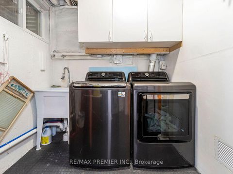 Photo 38 at 86 Agincourt Road, West Woodbridge, Vaughan