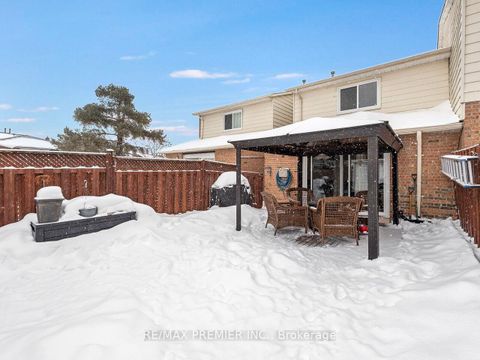 Photo 45 at 86 Agincourt Road, West Woodbridge, Vaughan