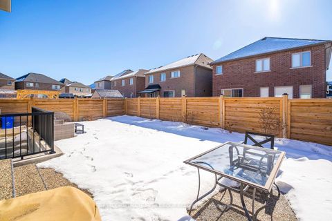 Photo 44 at 5 Toulouse Street, Rural Whitby, Whitby